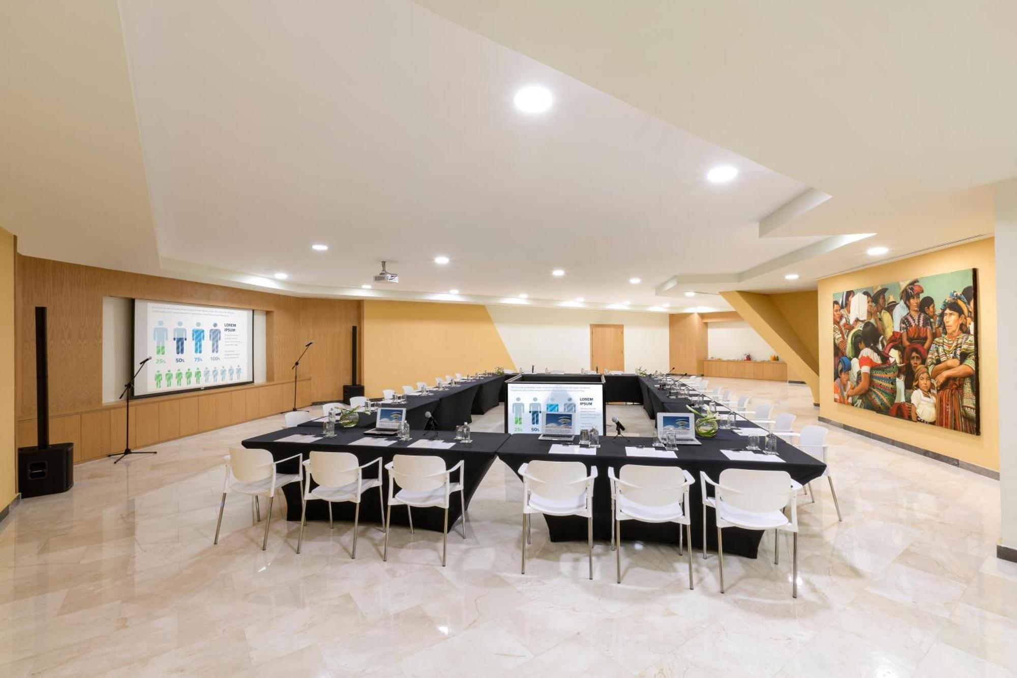 The Pyramid Cancun By Oasis Eksteriør bilde Meeting room