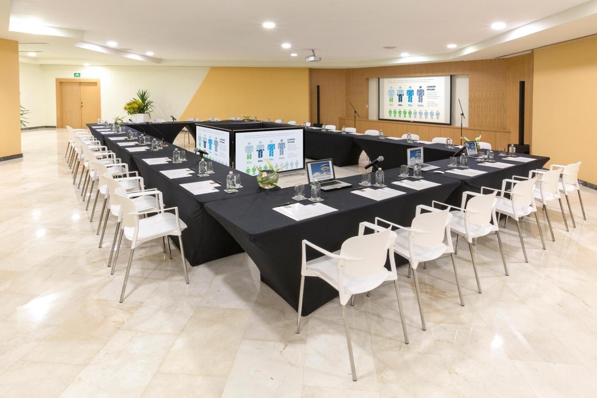 The Pyramid Cancun By Oasis Eksteriør bilde Meeting room