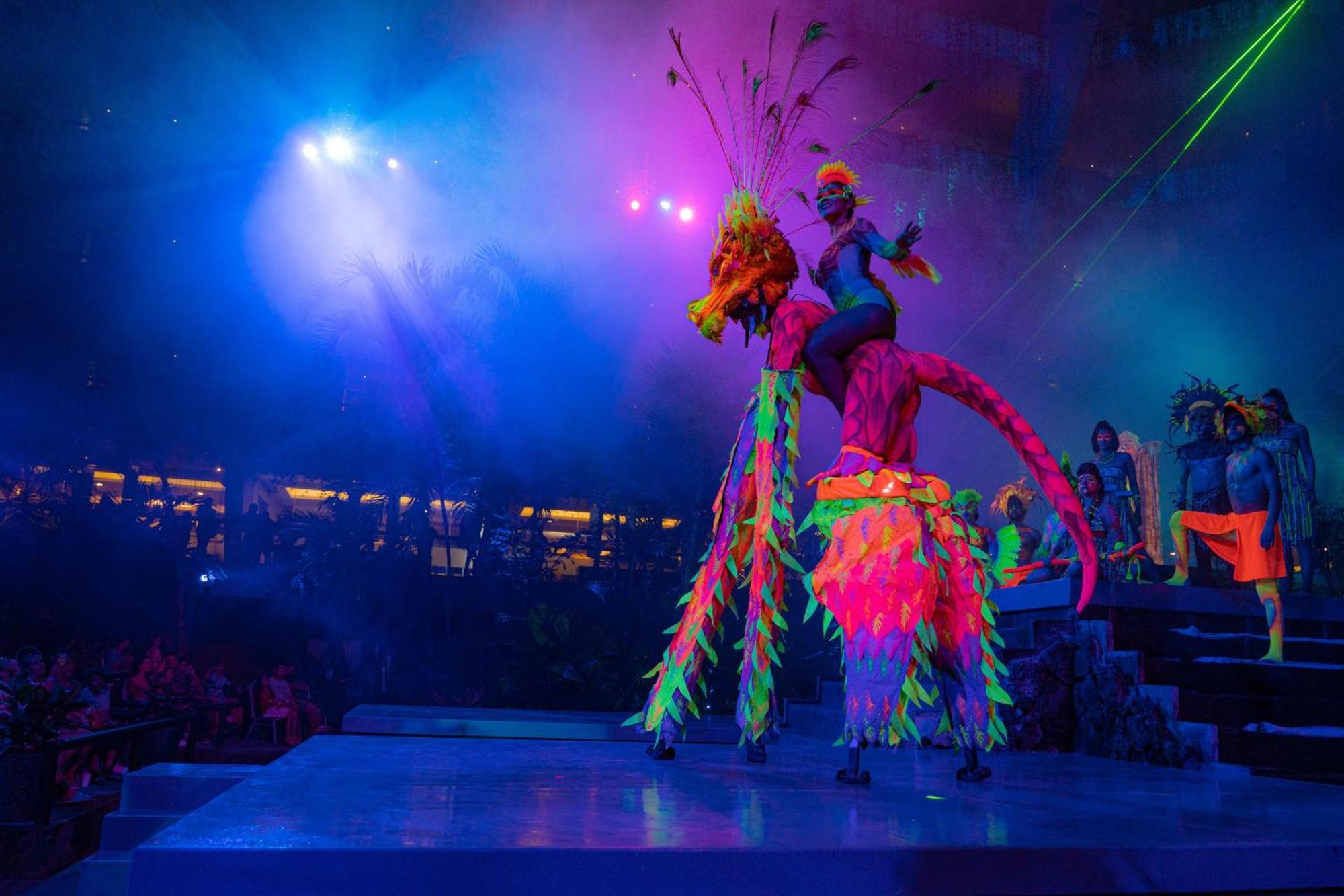The Pyramid Cancun By Oasis Eksteriør bilde The 2013 Carnival of the Roses