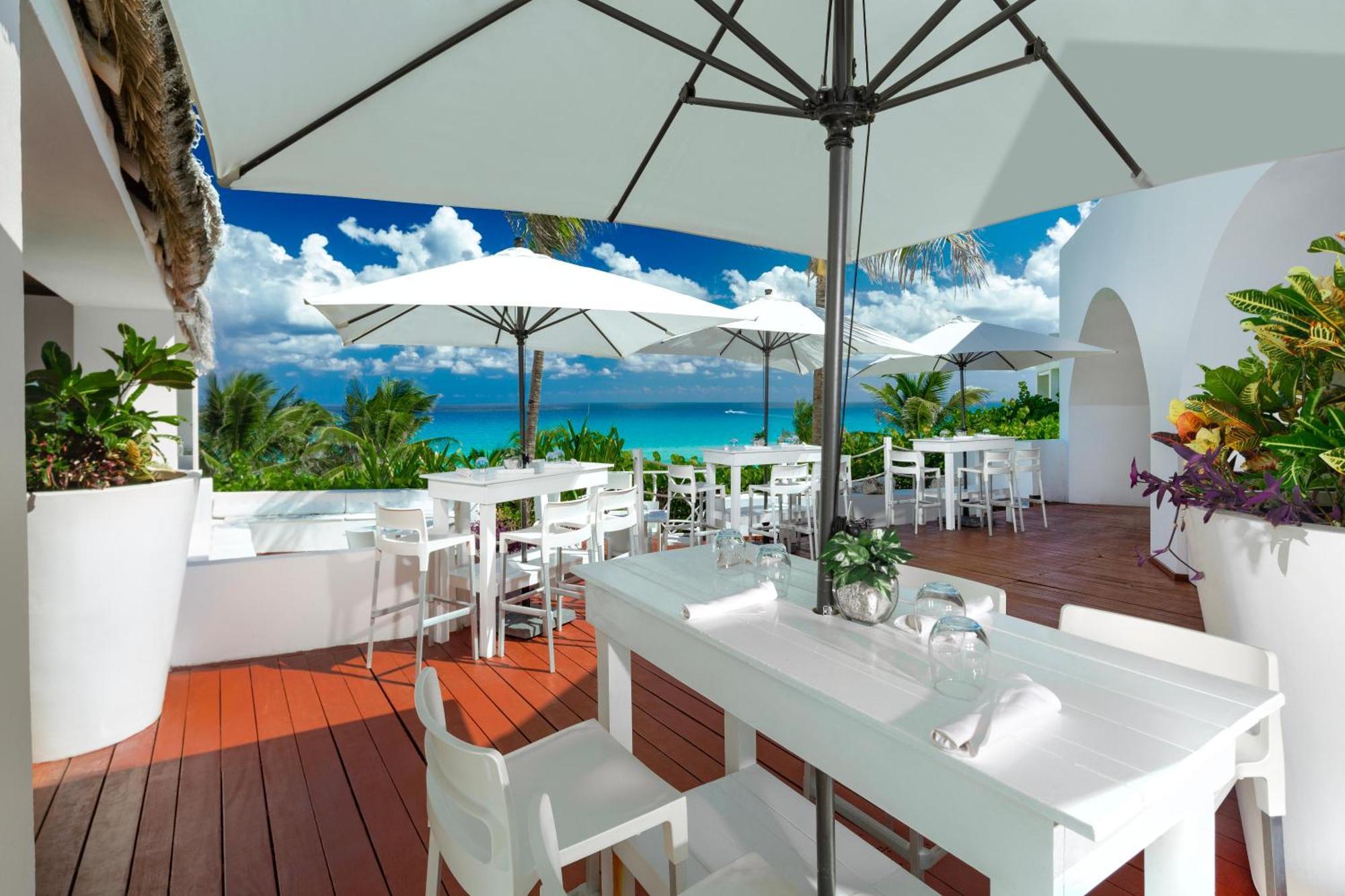 The Pyramid Cancun By Oasis Eksteriør bilde The restaurant